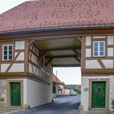 Torhaus Rattelsdorf - Wohnung 1 Sonnenblume エクステリア 写真