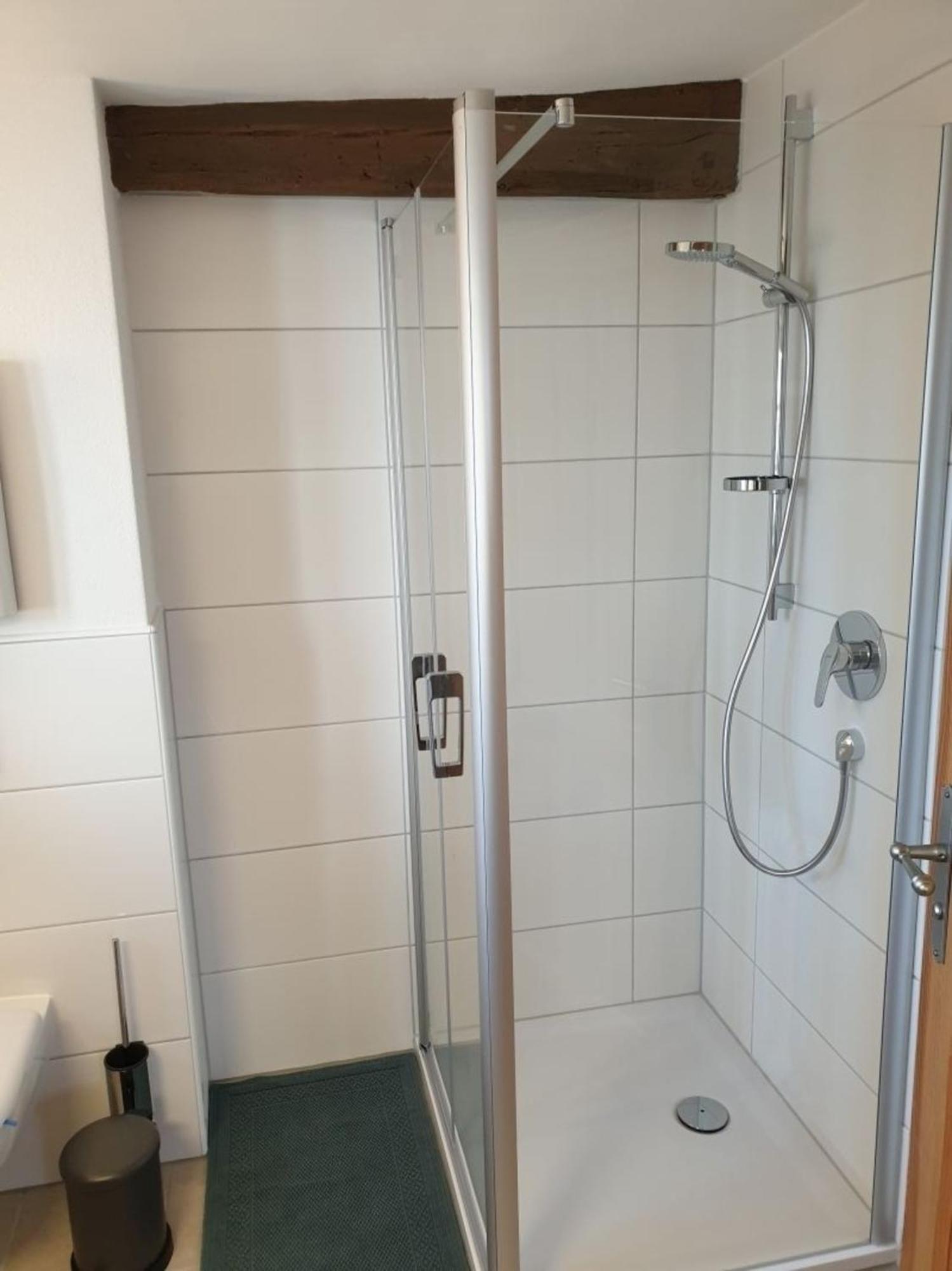 Torhaus Rattelsdorf - Wohnung 1 Sonnenblume エクステリア 写真